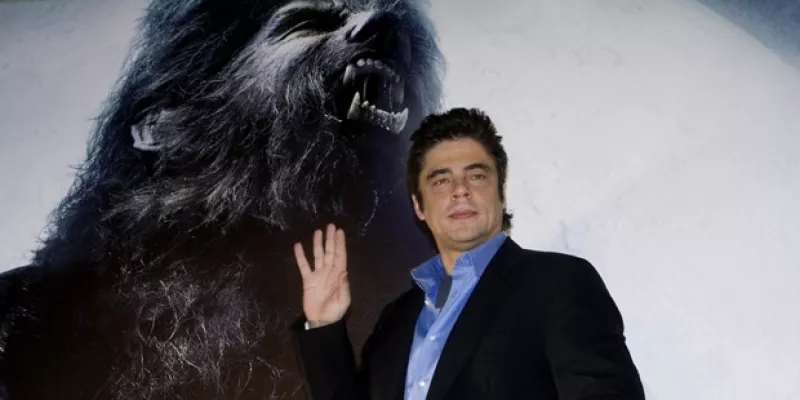 El actor afirma que volvería a trabajar con actores o directores mexicanos, sobre todo, con González Iñárritu, y le gustaría hacer un filme titulado 'Santo y Blue Demon vs Hombre lobo' con Carlos.