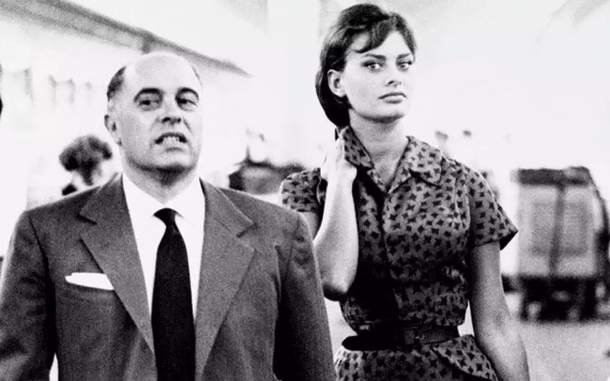 MENTOR Y AMOR. Carlo Ponti la descubrió en un concurso de belleza; más tarde impulsó su carrera y se casó con ella.