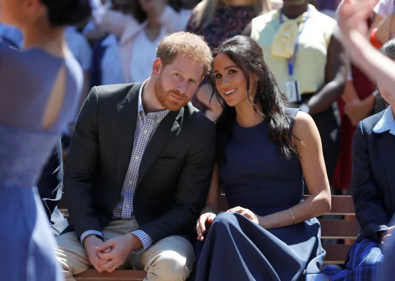 príncipe Harry y Meghan Markle