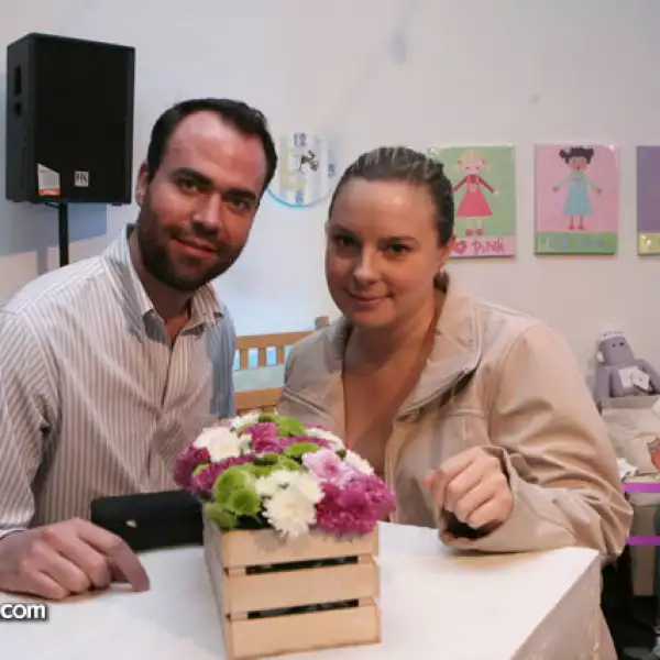 Arturo Hernández y Daniela Branson