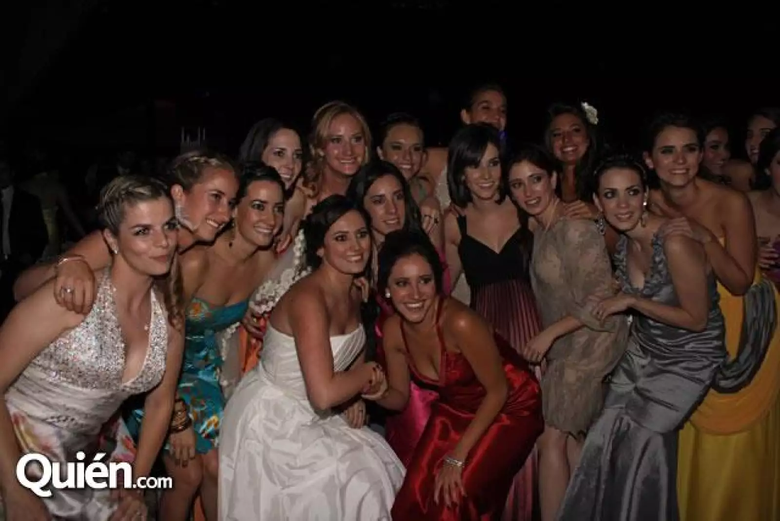 Pilar Palomar,María José Andrés,María José Villasuso,Mariana Candia,Marcela Zapata,Paulina Oropeza,Laura Humara,Sandra Madrid,Sofía Aranda,Maricarmen Meade,Karime Chalita,Mariana Ibarra,Daniela González,Martha Gaviño y Fernanda Zárate