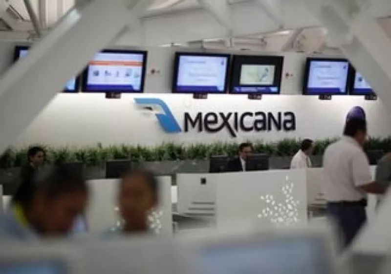 Sobrecargos quieren evitar una reducción de 50% en la planta laboral (Foto: AP)