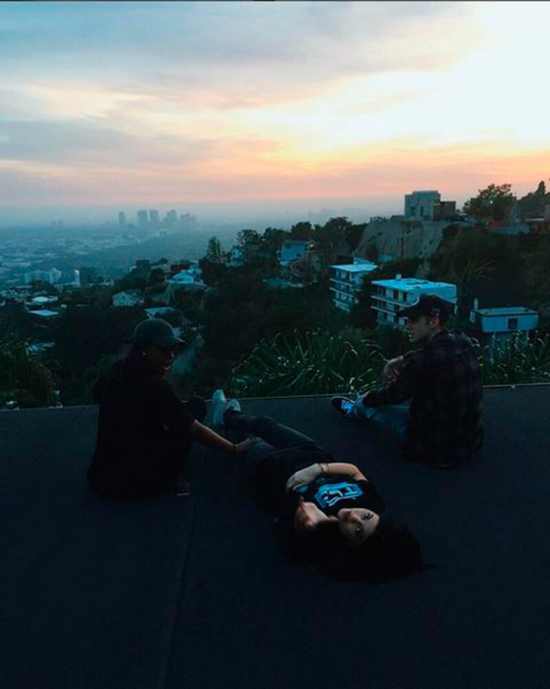 Kylie Jenner también estuvo celebrando a su amigo Justin en Los Ángeles.