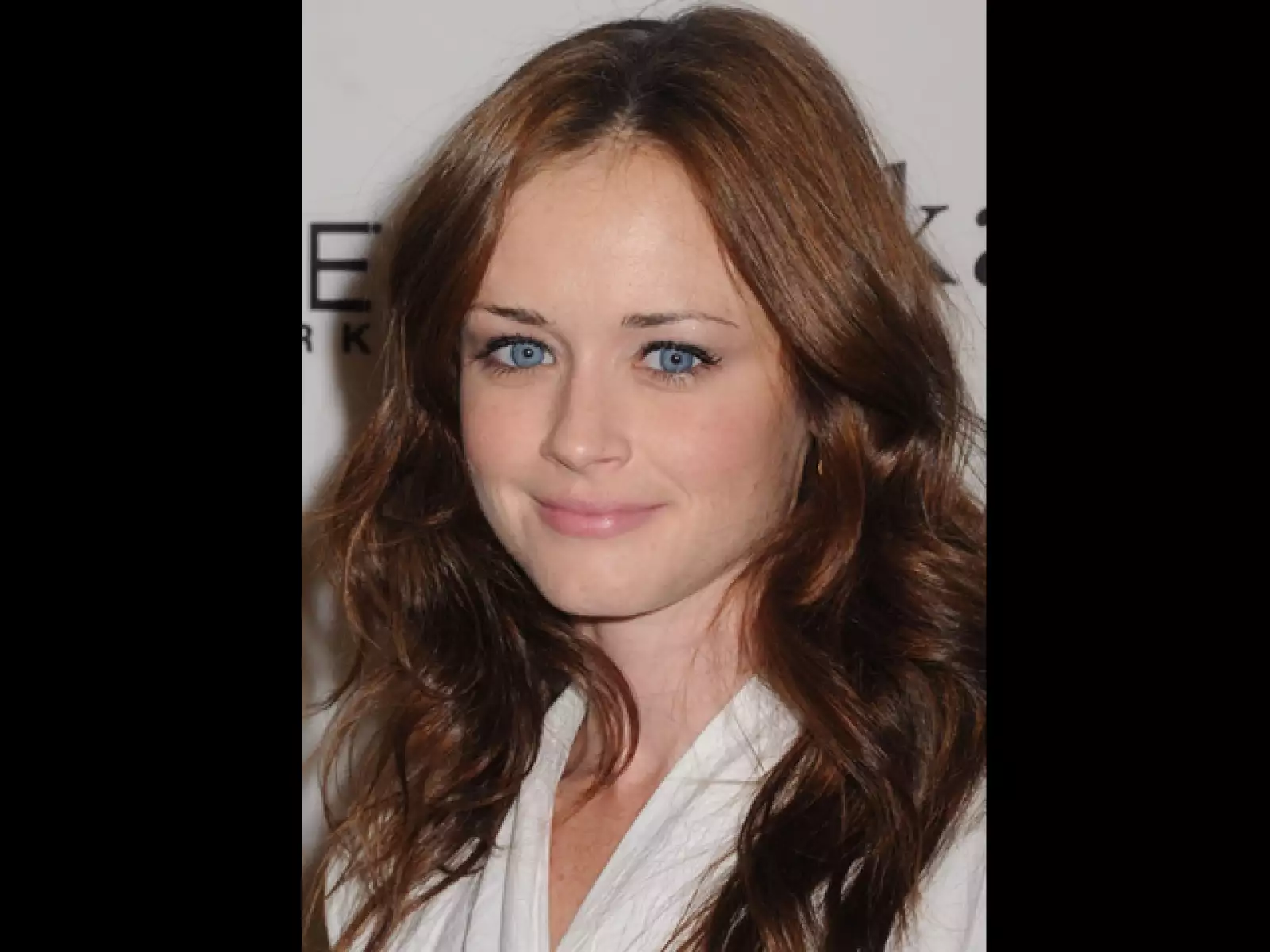 La protagonista de `Gilmore Girls´, Alexis Bledel, tiene una cara que hipnotiza a cualquiera.