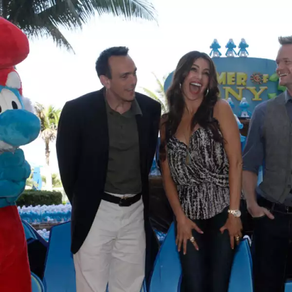 Sofía Vergara, Neil Patrick Harris y Hank Azaria dieron detalles de la cinta.