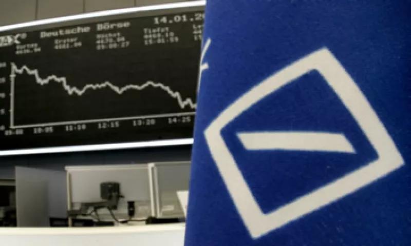 Deutsche Bank anunció planes para recortar 4,500 millones de euros de los costos anuales para el 2015. (Foto: AP)