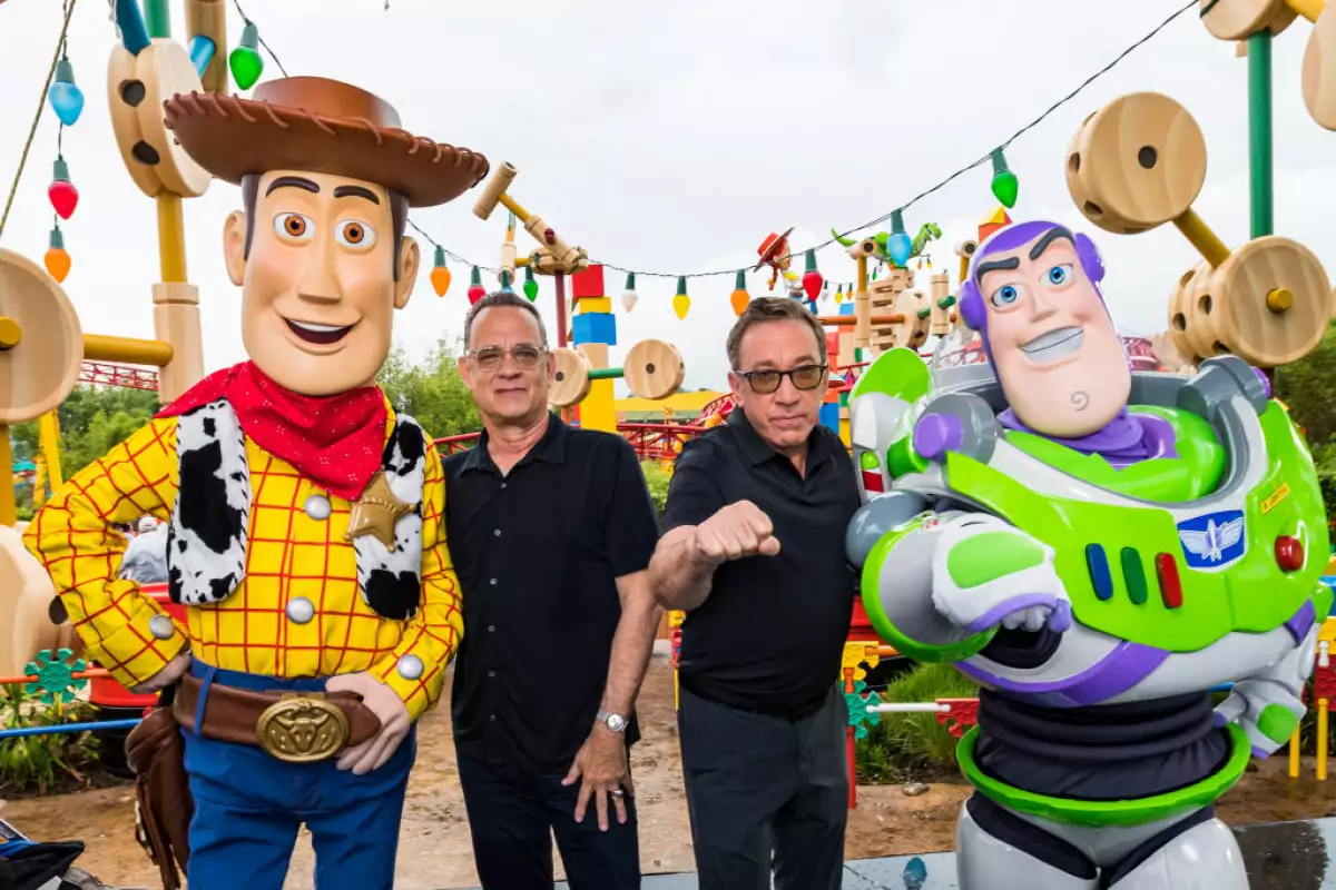 tom-hanks-tim-allen-disney-pixar-toy-story