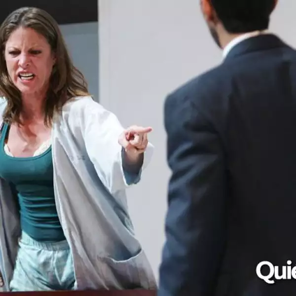 Obra de Teatro Claudia Me Quieren Volver Loca