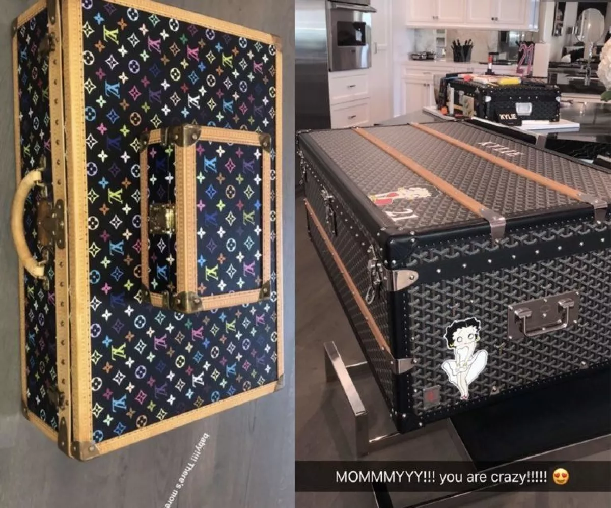 Dos baúles Louis Vuitton para Kylie 2018