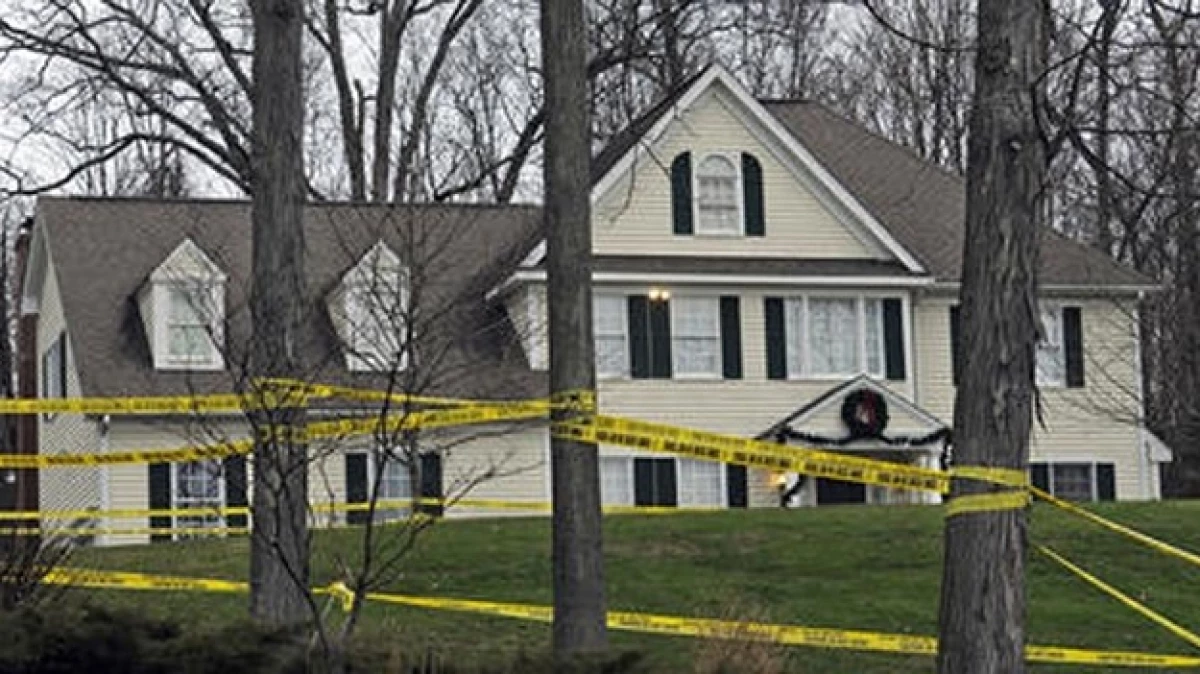casa adam lanza