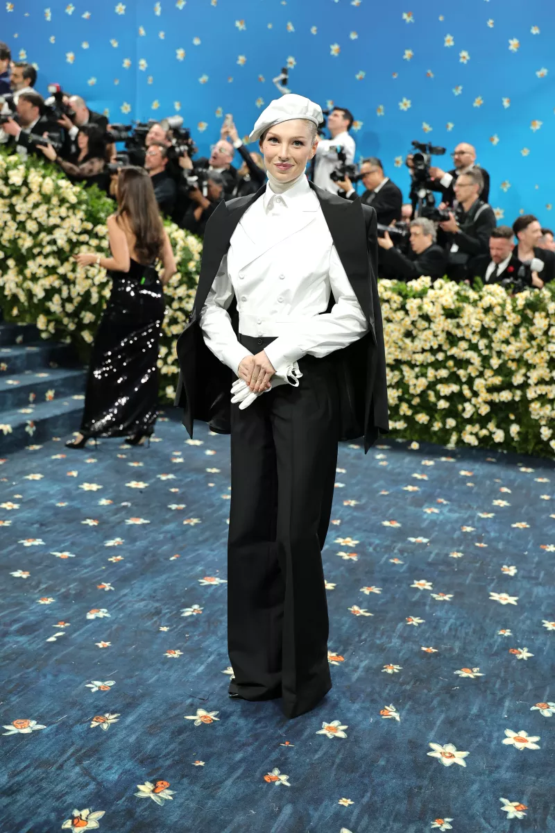 alex-schafer-met-gala