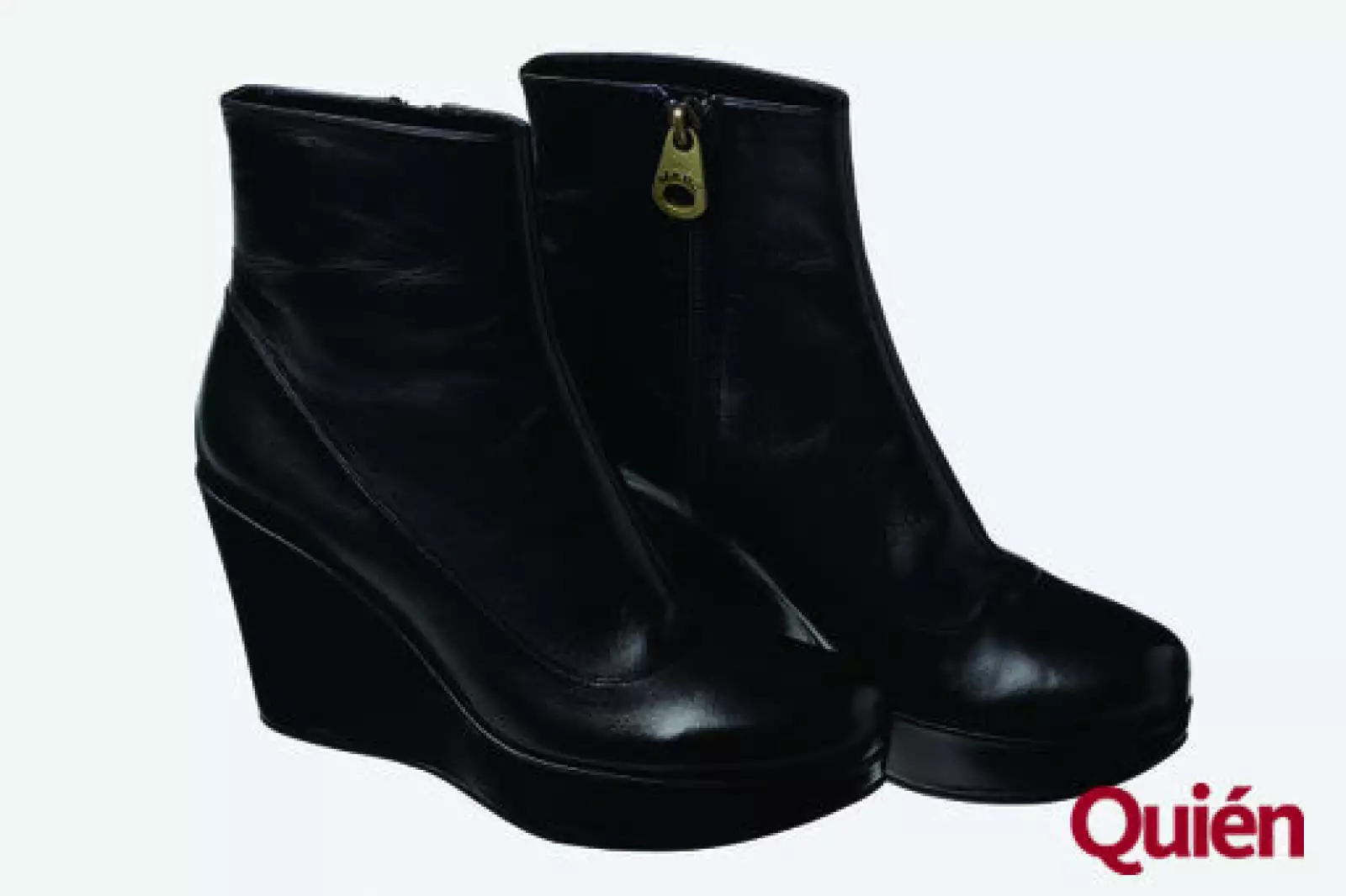 Zapatos. Botas cortas