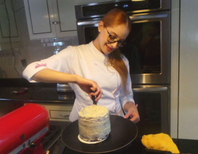 Ceci nos demostró su expertise en la cocina.