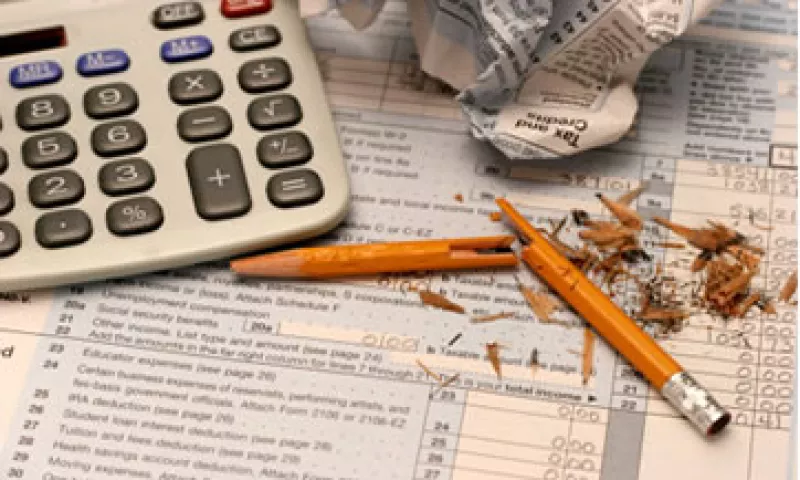 Fiscalistas aseguran que se habría logrado una mejor fiscalización en áreas de la economía informal que apretar más a las empresas. (Foto: Getty Images)