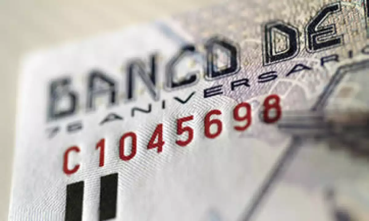 Tras romper el promedio móvil de 200 días puede llegar a 12.20 pesos por dólar. (Foto: Photos to Go)