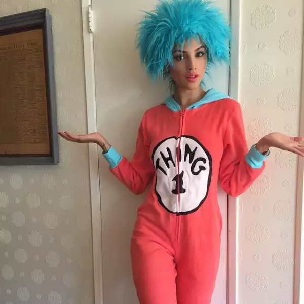 Eiza publicó una foto tardía de su disfraz de Halloween.