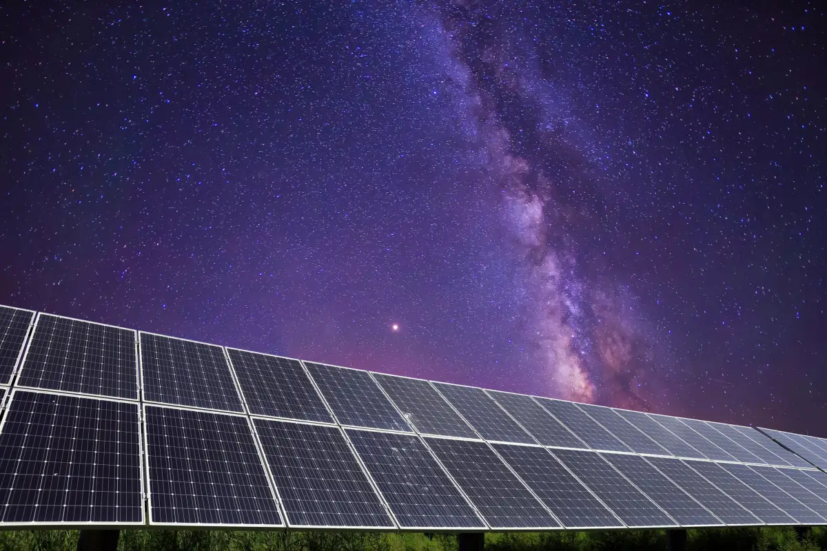 paneles solares espacio.jpg