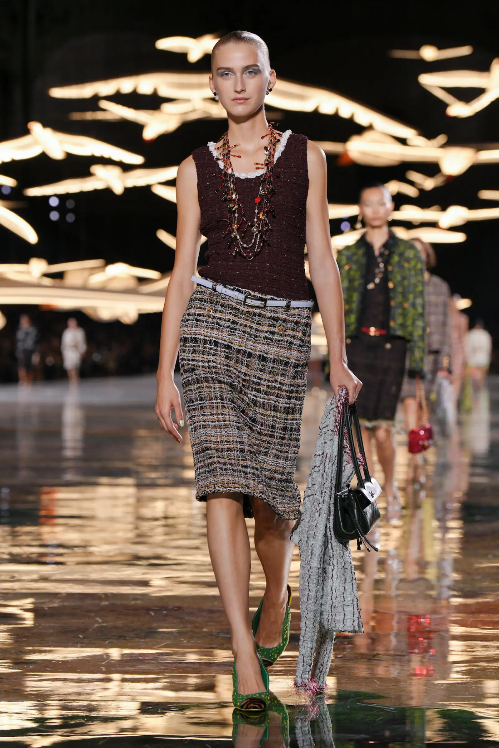 Chanel S27 070.jpg