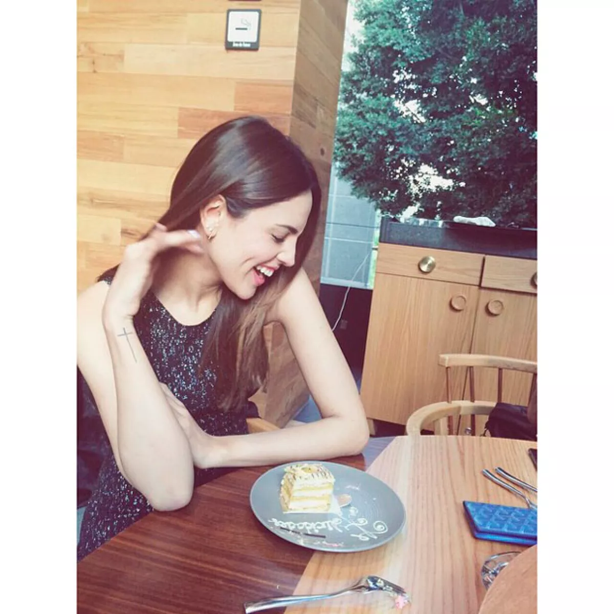 Aunque no tuvo un pastel completo, sus rebanadas estuvieron llenas de amor.