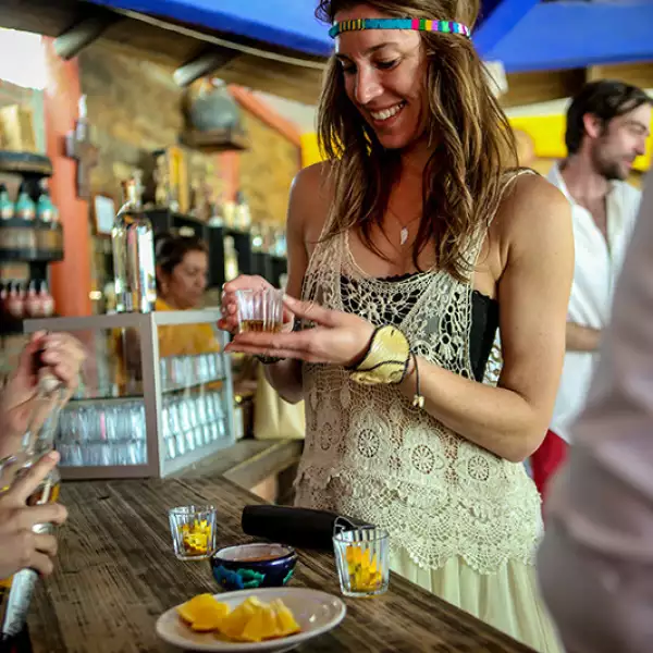 Eva Vaczor en el evento Mezcal Amores experience en Oaxaca