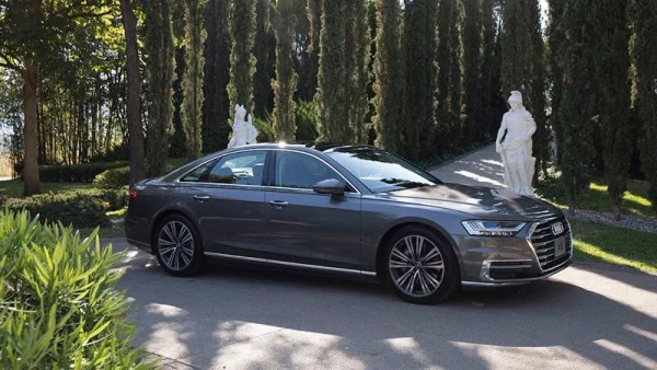 Audi A8