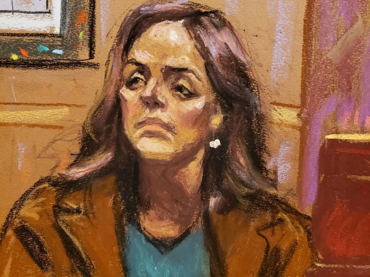 Ilustración de Linda cristina Pereyra, esposa de García Luna, durante el juicio a su esposo. 
