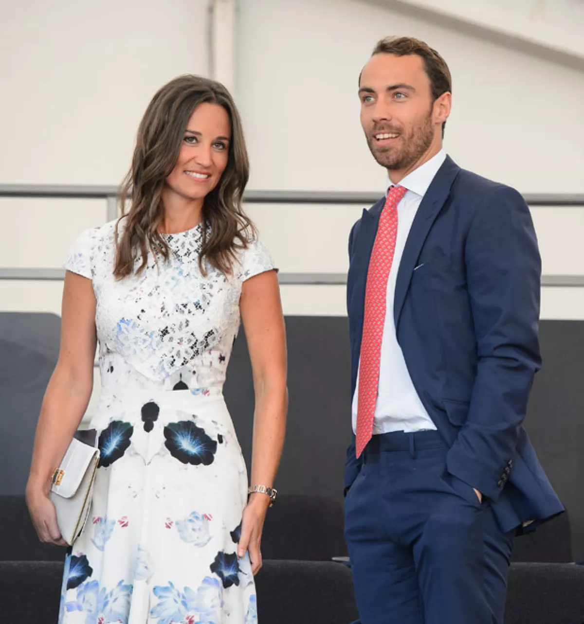 Suele siempre acompañar a su otra hermana Pippa Middleton, sobre todo a los partidos de tenis.