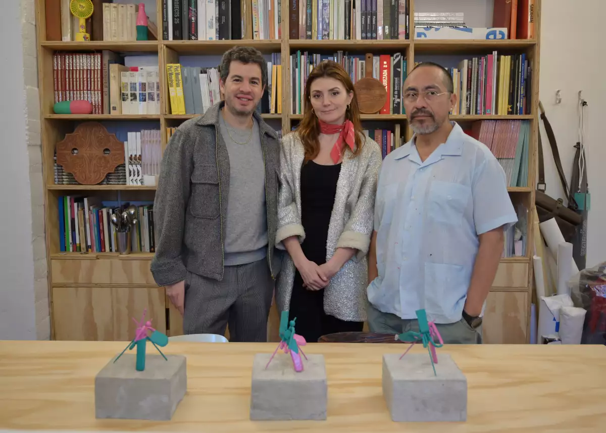 Rodrigo Peñafiel-Rita Marimen-Abraham Cruzvillegas