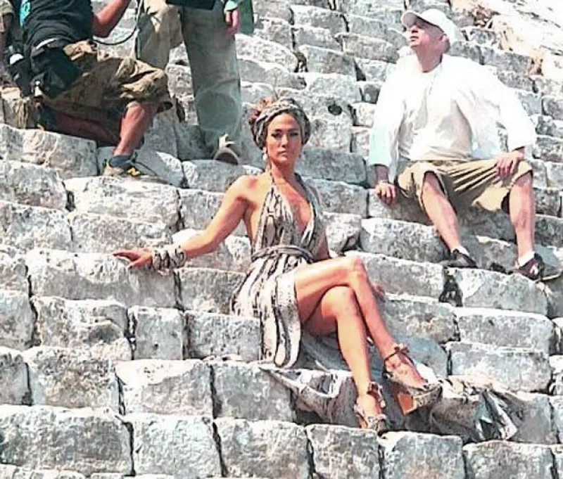 El actor cubano estuvo en la Riviera Maya donde participará en el video  "I'm Into You" de Jennifer Lopez.