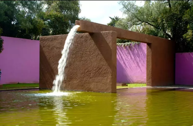 Arq. Lu�s Barragan 03