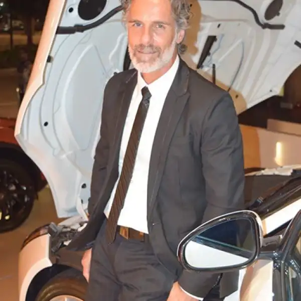 Carlos Bisdikian.