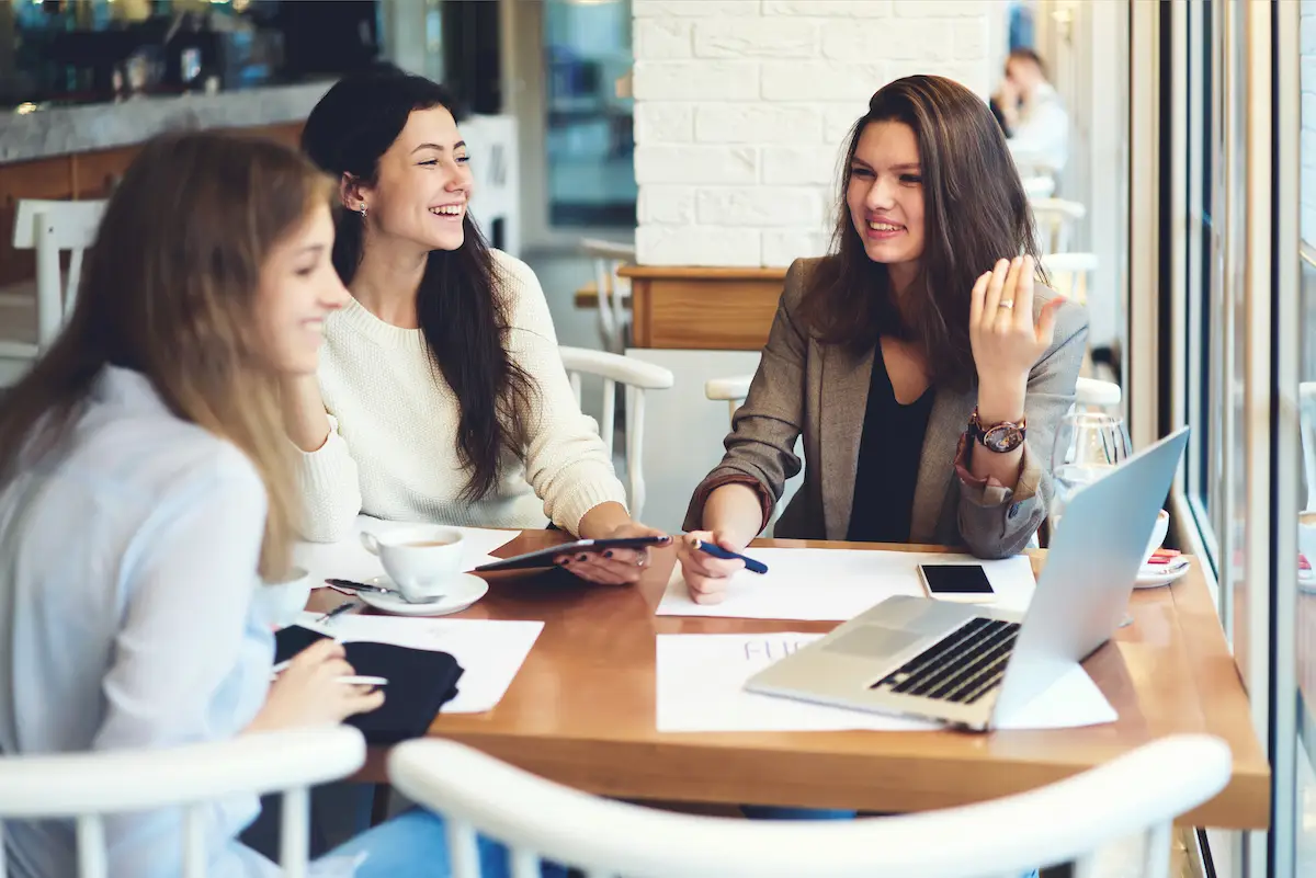 Mediante Mujeres al Mundo, HSBC México quiere ser tu aliado estratégico y acompañarte de forma integral en diversas etapas de tu vida.