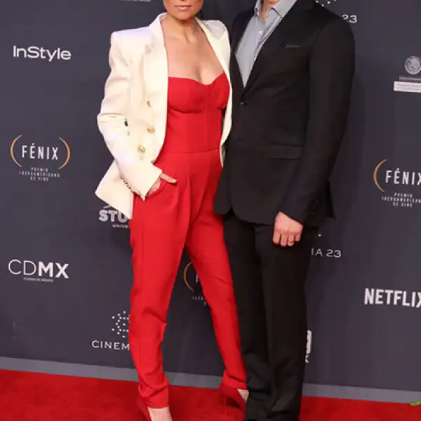 Ludwika Paleta y Emiliano Salinas