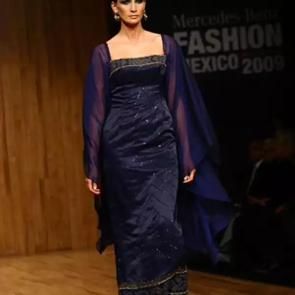 MF Pasarela Pedro Loredo