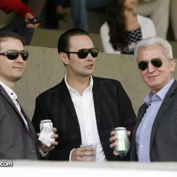 Arturo Esteban,Oscar Fortaza,Eduardo Villela