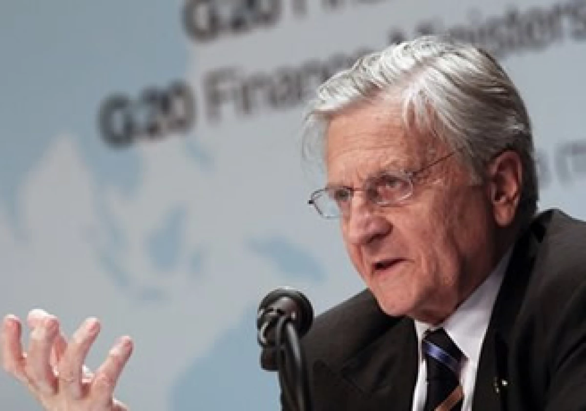 Jean-Claude Trichet, líder del BCE, va por su propio plan de supervisión. (Foto: AP)