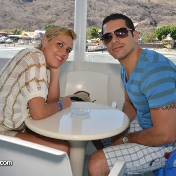 Michelle Collihgon y Luis Guzmán