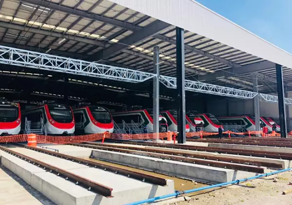 tren mexico toluca
