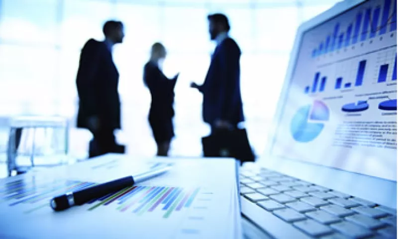 Las empresas deben enviar su información fiscal mediante un software especializado. (Foto: iStock by Getty)