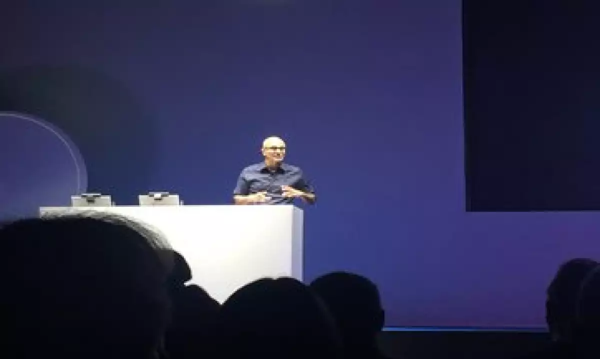 El CEO de Microsoft dio su primera conferencia en México. (Foto: Gabriela Chávez )