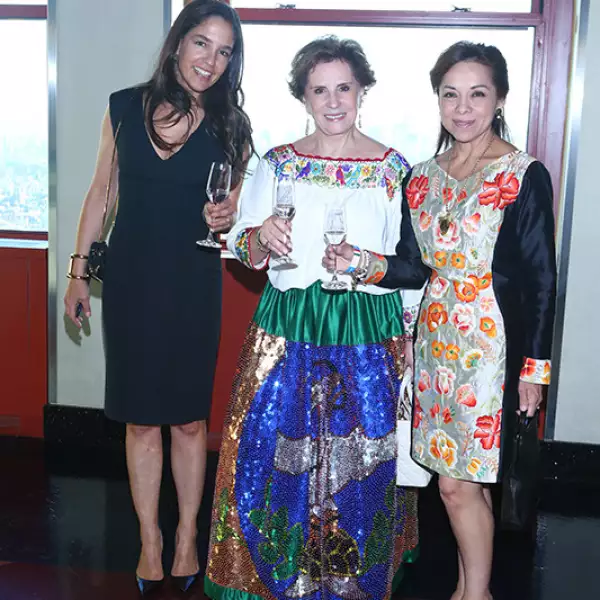 Bertha González, Sandra Fuentes Berain y Josefina Vázquez Mota