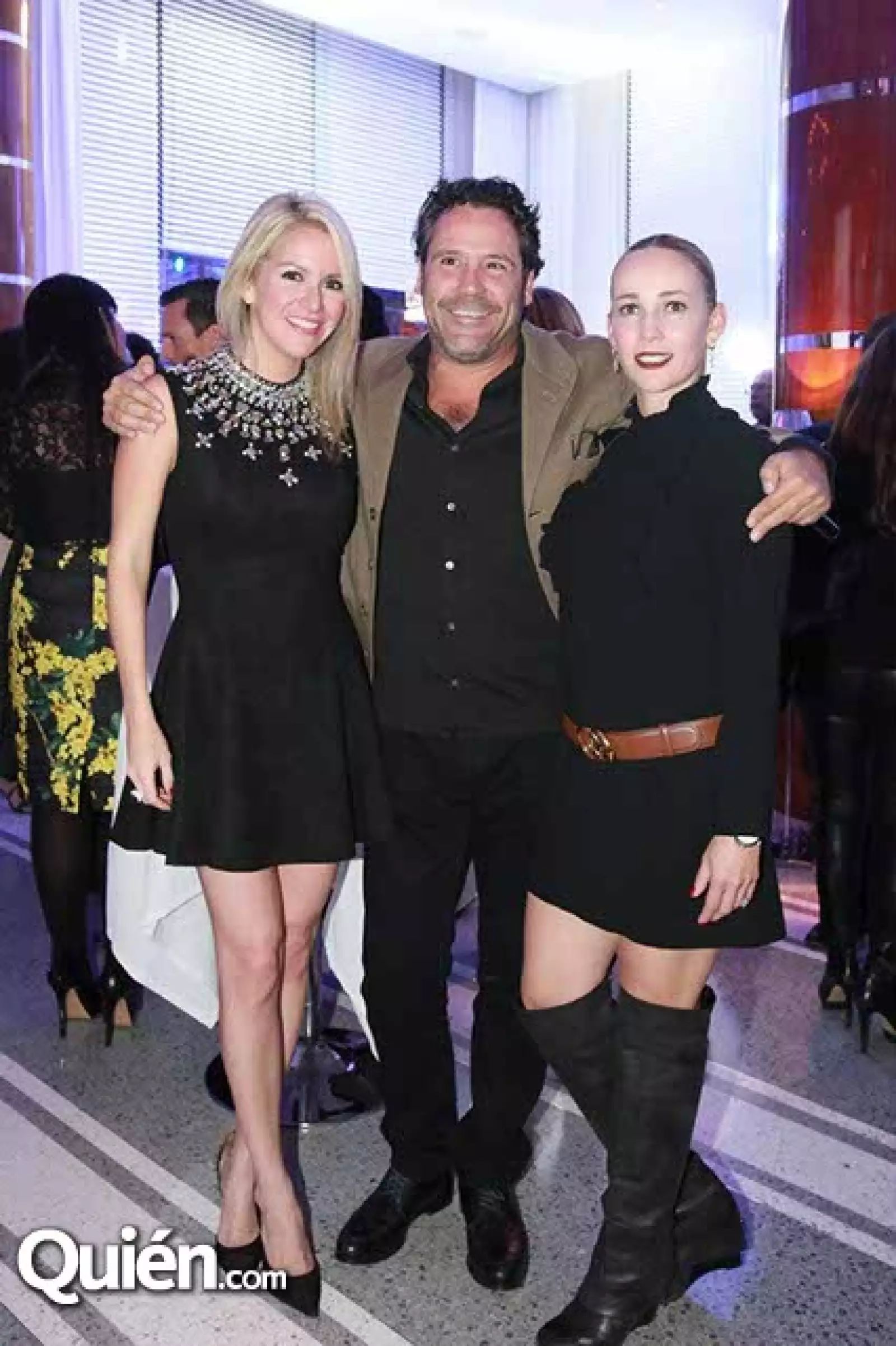 Mariana Otero,Gabino Fraga y Gladis Félix