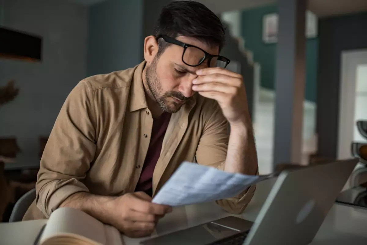 ¿Te dieron una factura errónea? Pierdes mucho y solo el SAT te puede ayudar