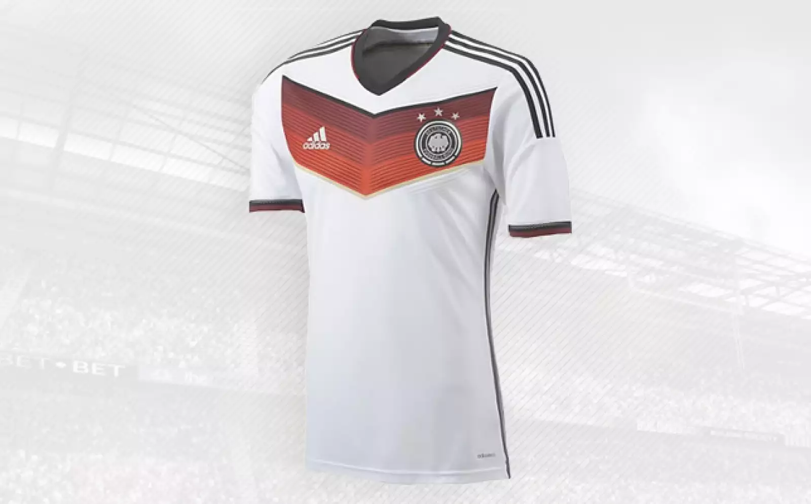 La escuadra teutona usa la playera elaborada por la compañía de casa, Adidas.