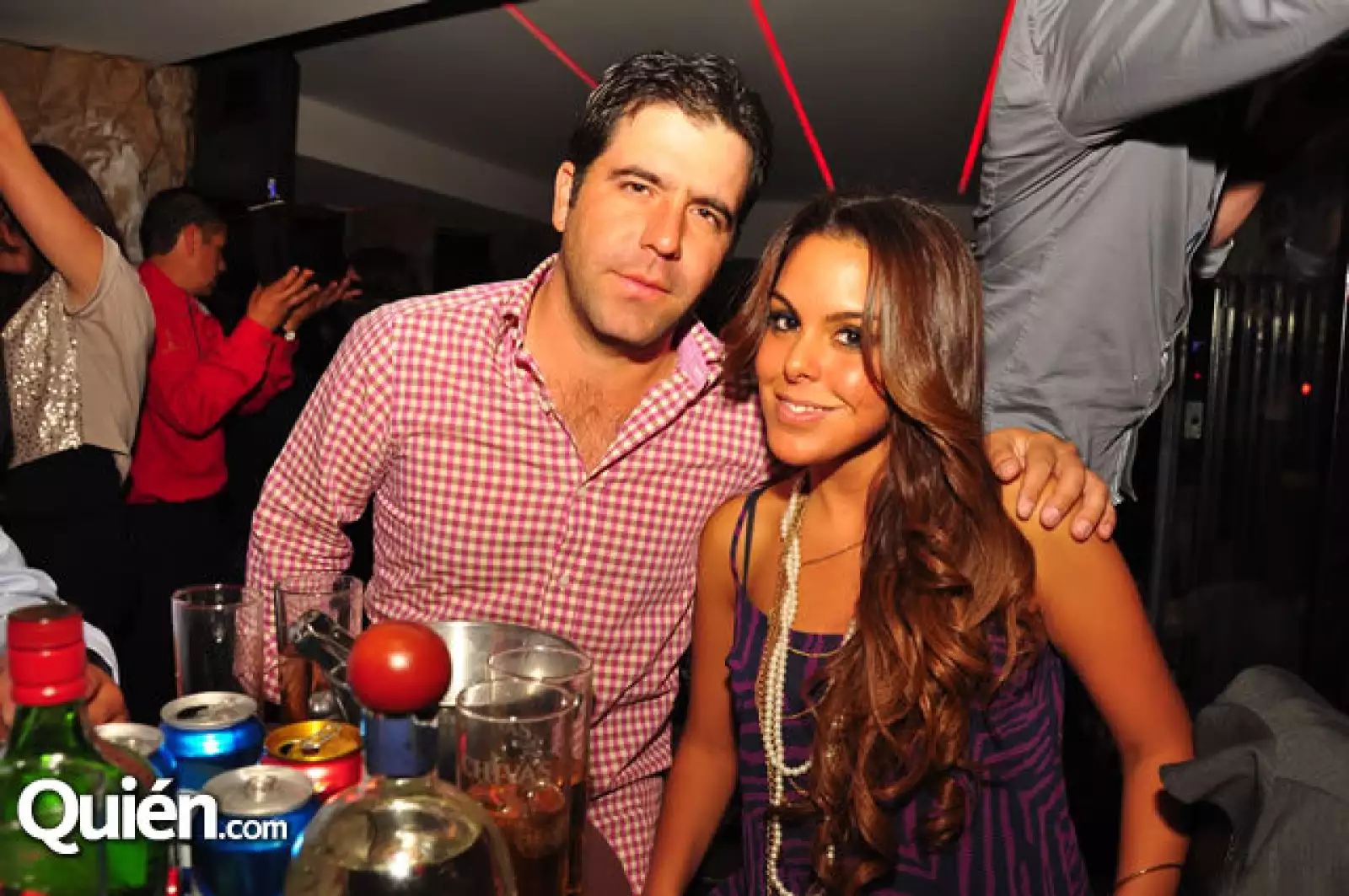 Manuel Bravo,Ana Serrano.