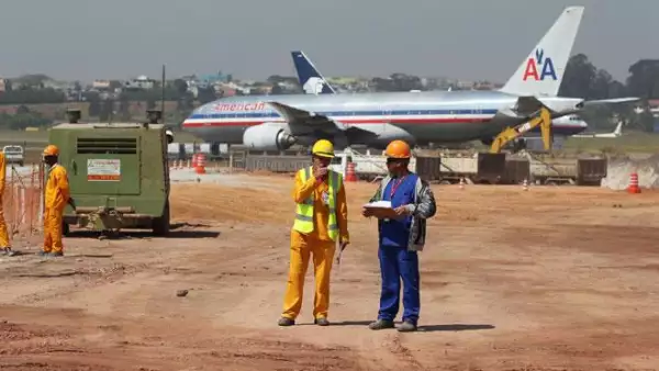 M�s y mejores aeropuertos