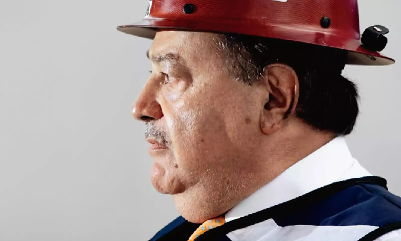 El Museo Soumaya es la pieza favorita de Carlos Slim de todo el complejo. Está sostenido por 28 columnas y 90% de los materiales utilizados son mexicanos. Albergará 16 colecciones que suman más de 6 siglos de arte.