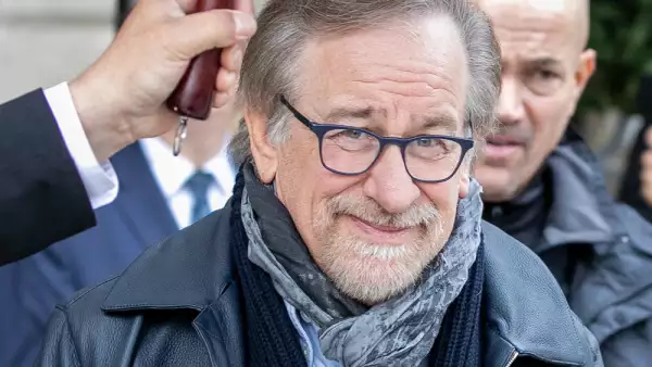 Celebrity Sightings In Paris - October 17, 2019