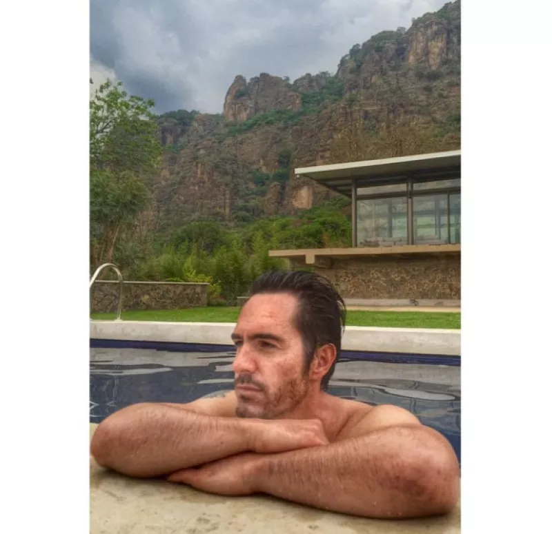 Están a punto de cumplir un año de relación y cada día se ven más enamorados, por lo que en este “fin de semana largo” no dudaron en compartir sus momentos juntos con sus seguidores.