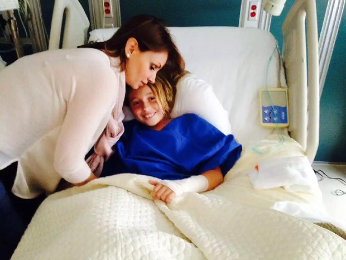 Angélica aseguró sentirse agradecida de que todo salió bien con la operación de su hija.